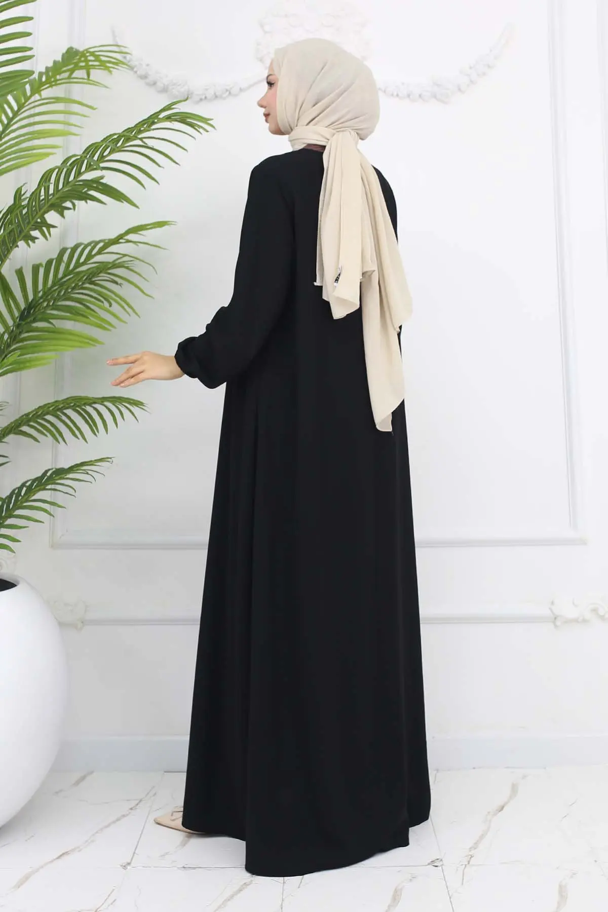 Elastic Sleeves Hidden Zipper Abaya-detail
