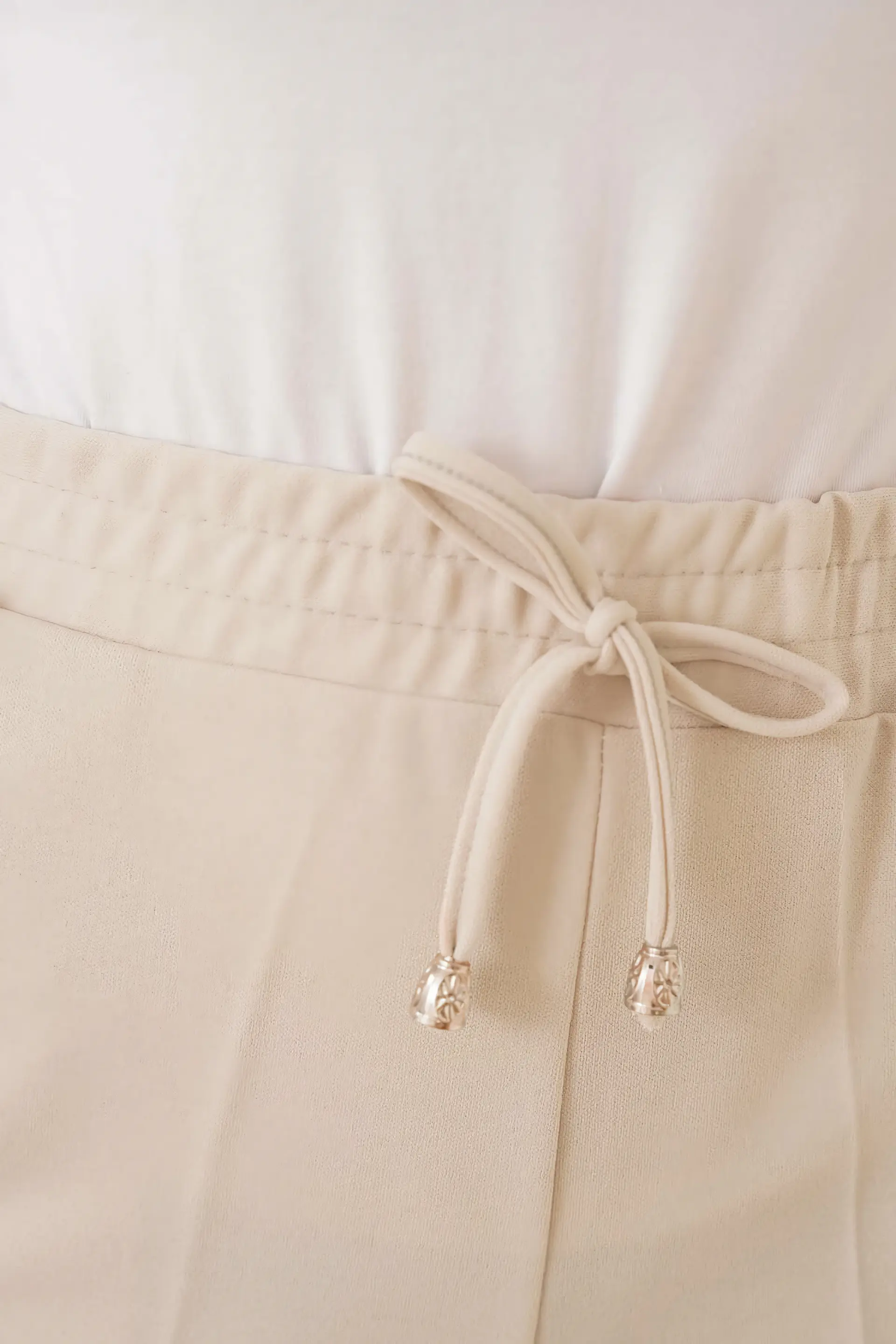 Elastic Waist Ankle Trousers With Rope Detail-detail