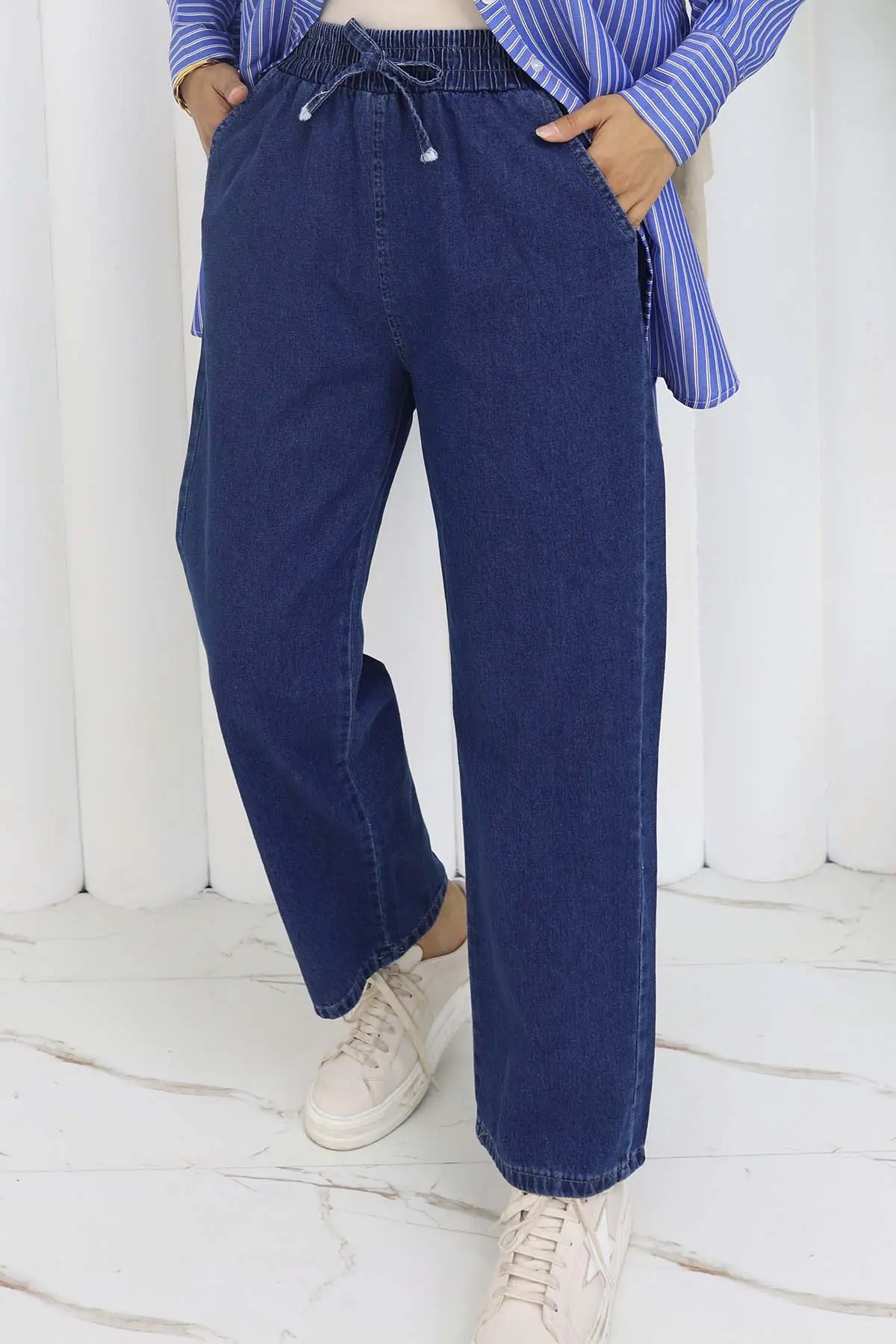 Elastic Waist Jeans