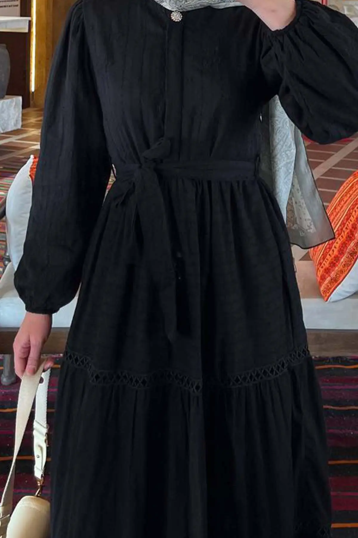 Embossed Patterned Hijab Dress-detail