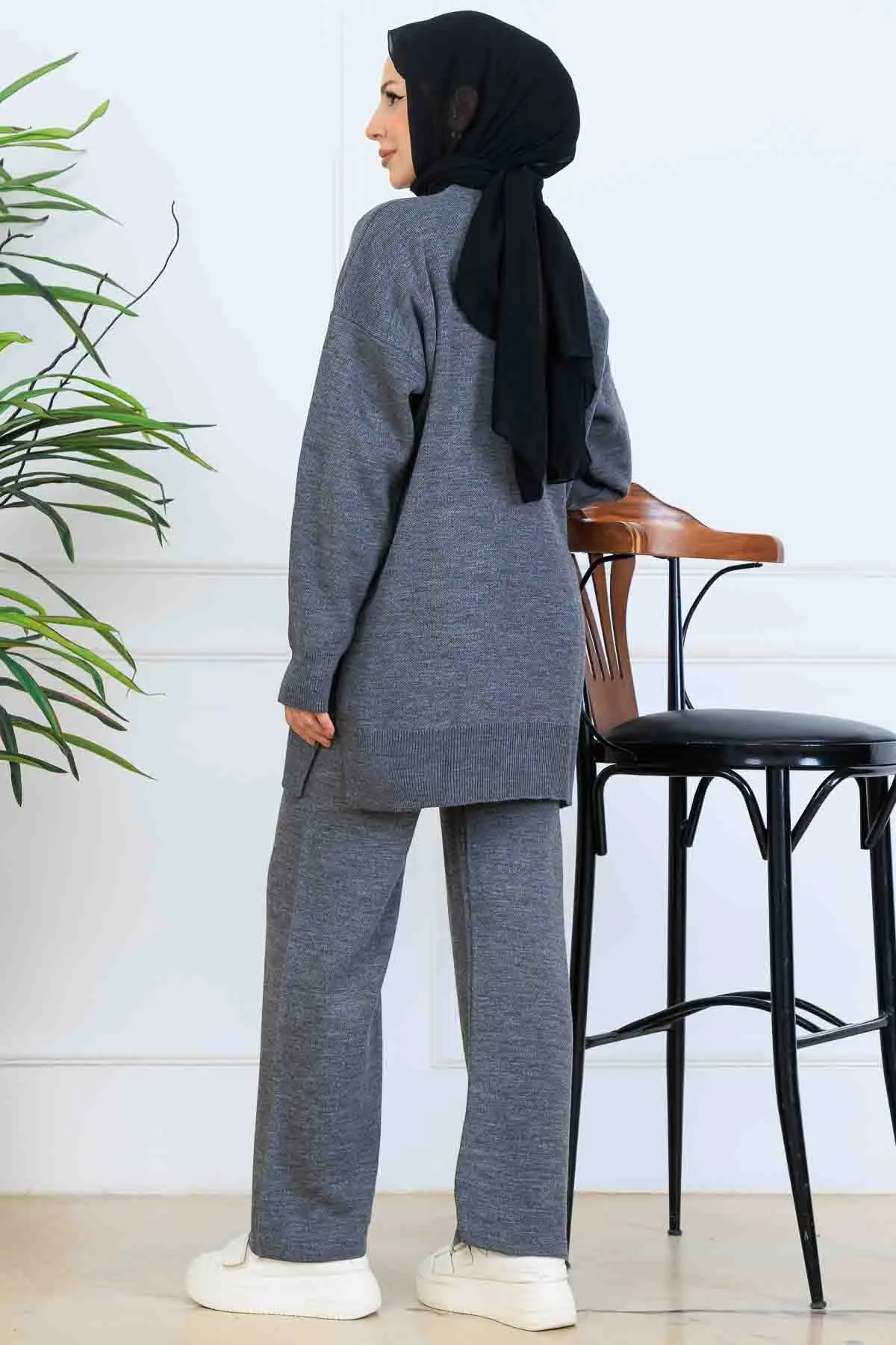 Embroidered Detail Knitwear Set-detail