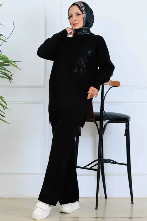 Embroidered Detail Knitwear Set