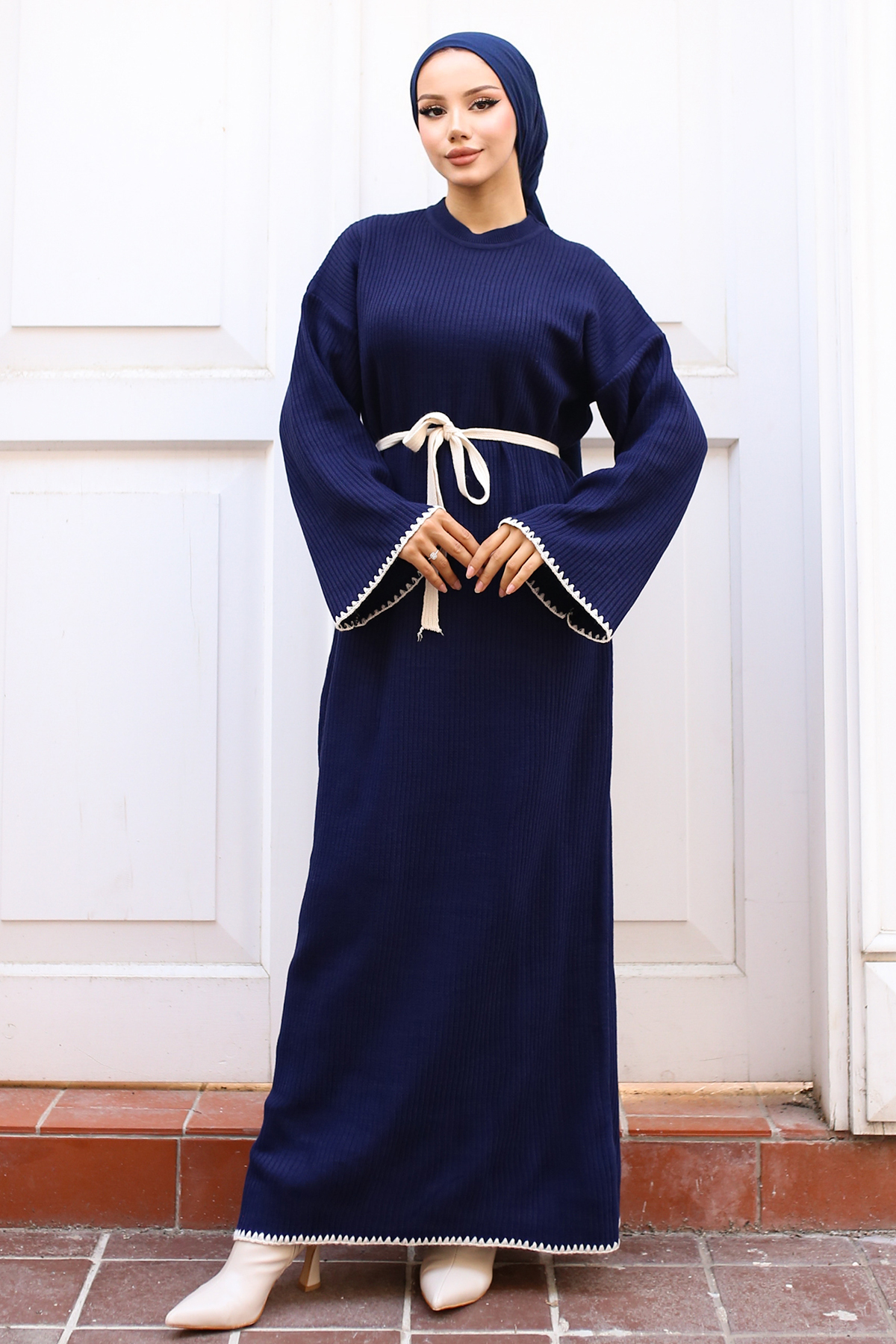 Embroidered Detailed Knit Dress Oil Green