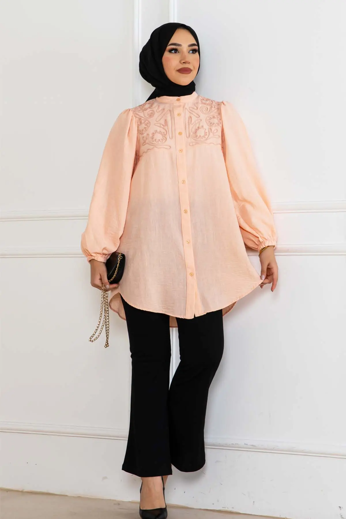 Embroidery Detailed Shirt-detail