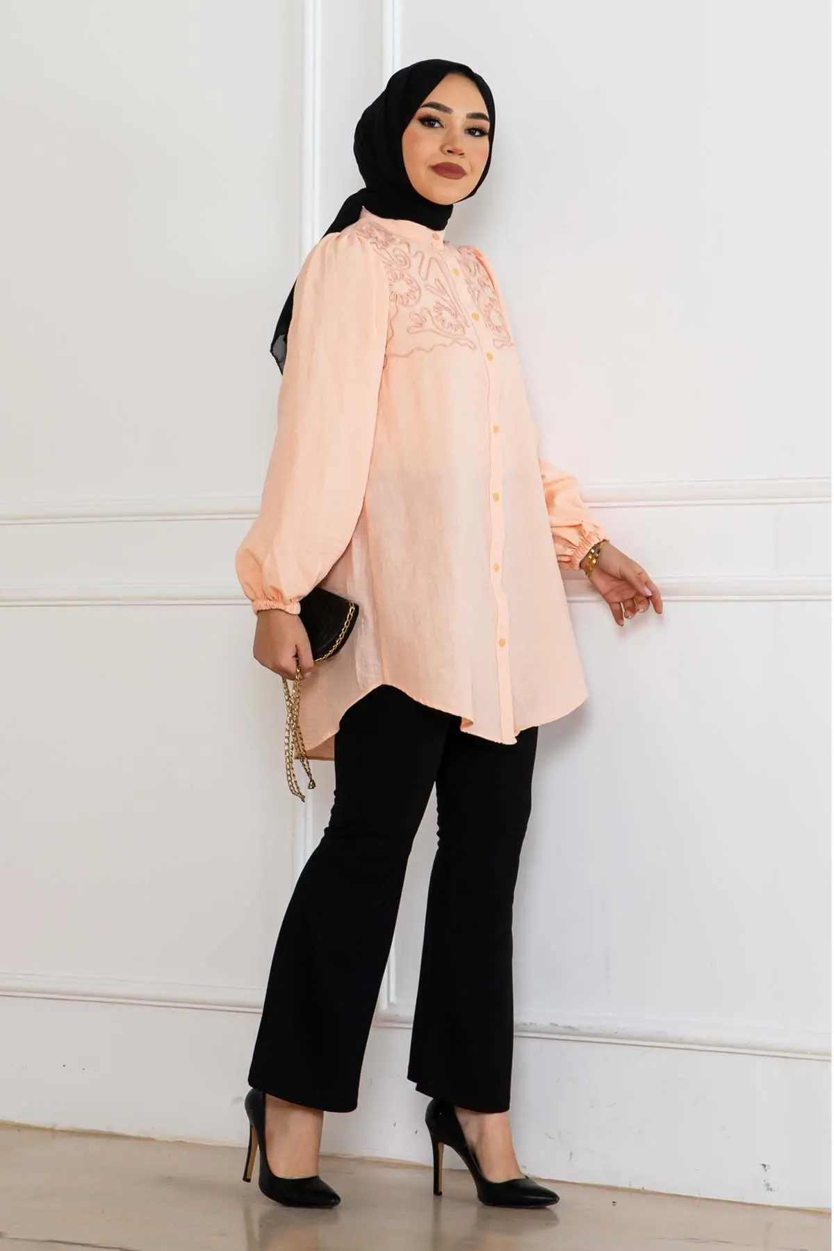 Embroidery Detailed Shirt-detail