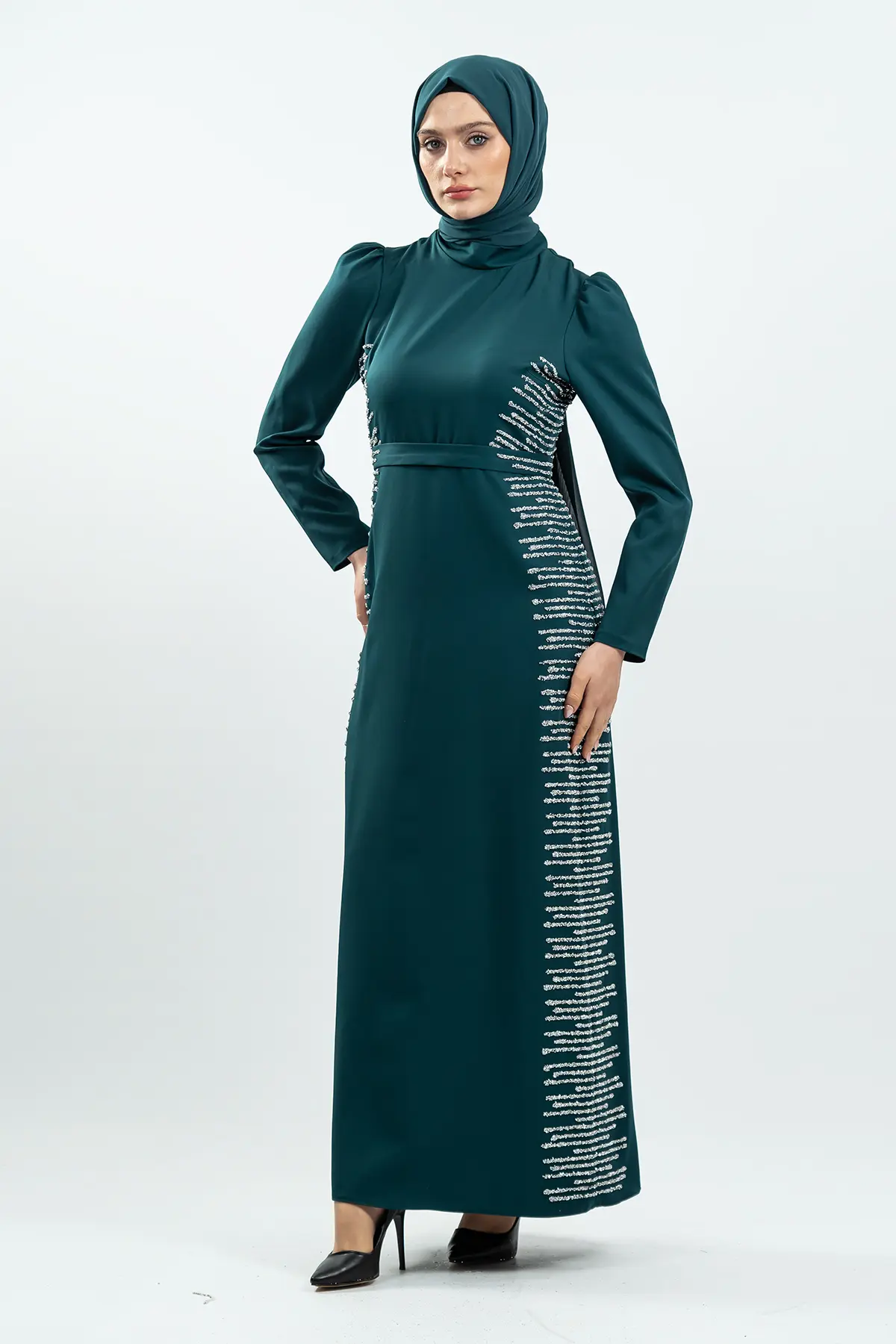 Emerald Green Stone Detailed Evening Dress-detail