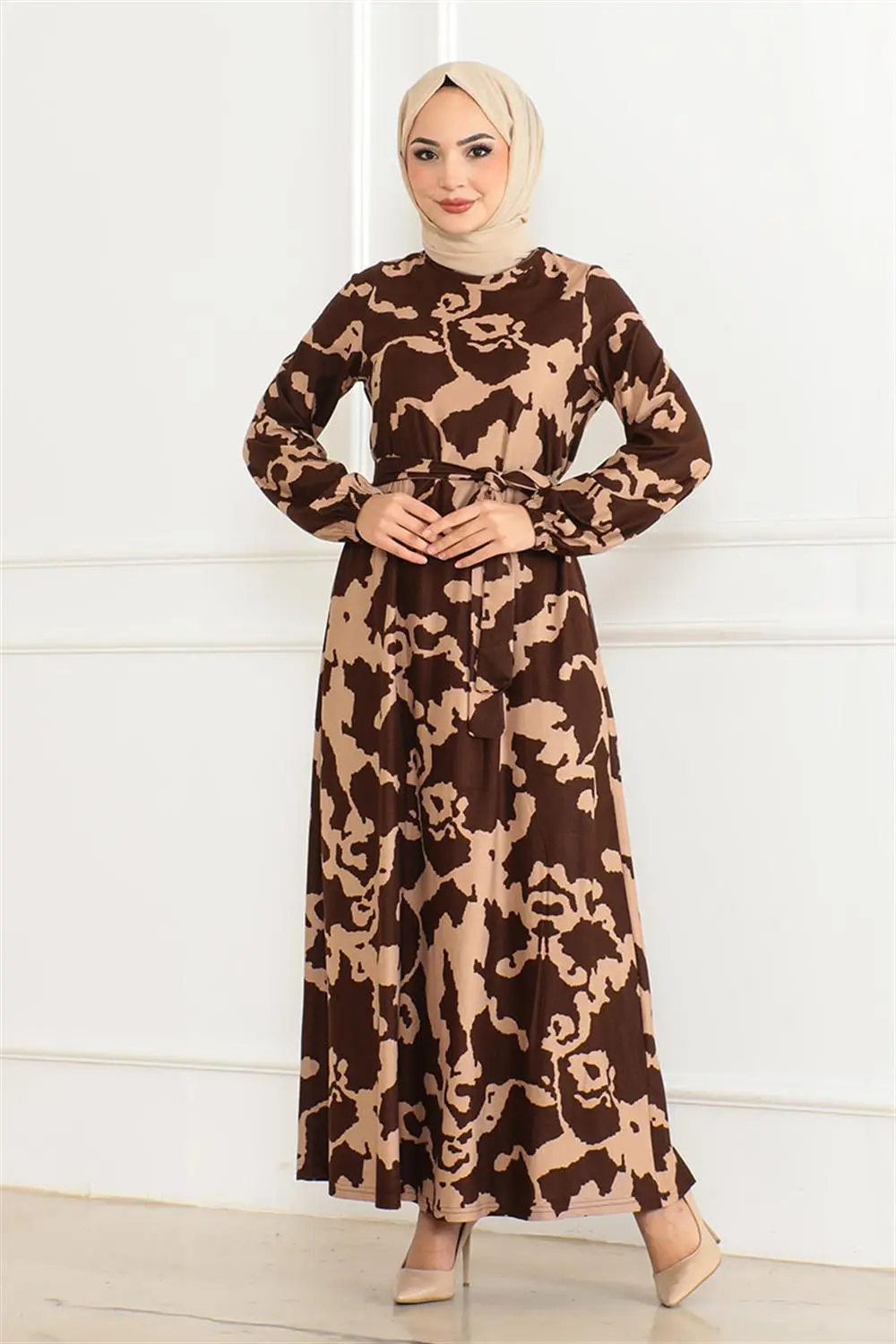 Flared Skirt Patterned Dress-detail