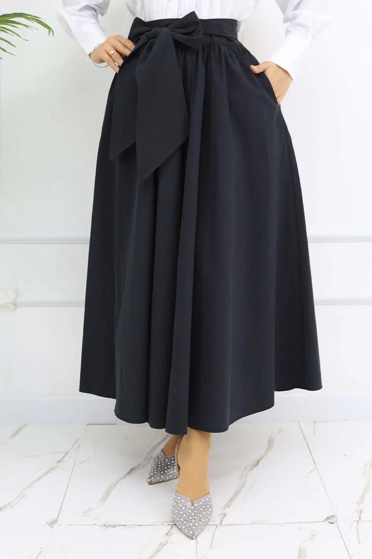 Flared Skirt With Bow Detail-detail