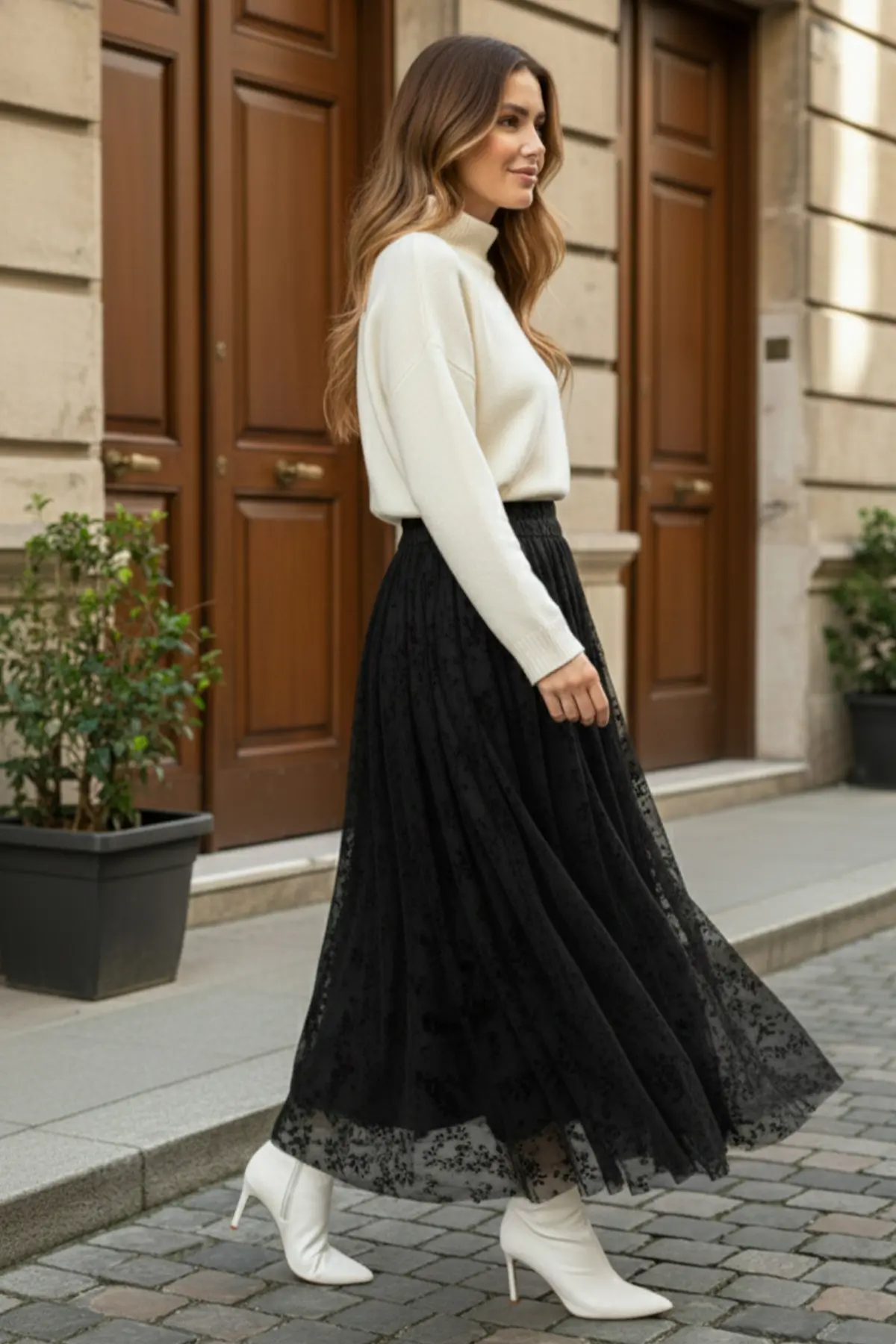 Flock Print Skirt-detail