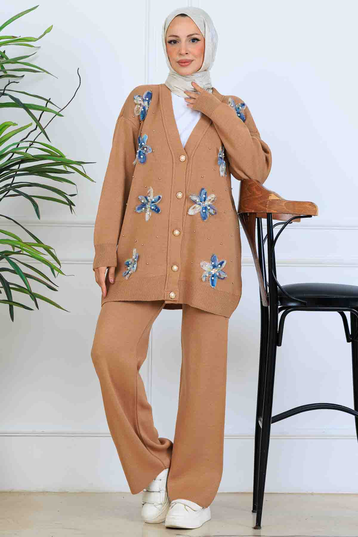 Floral Knit Cardigan Set