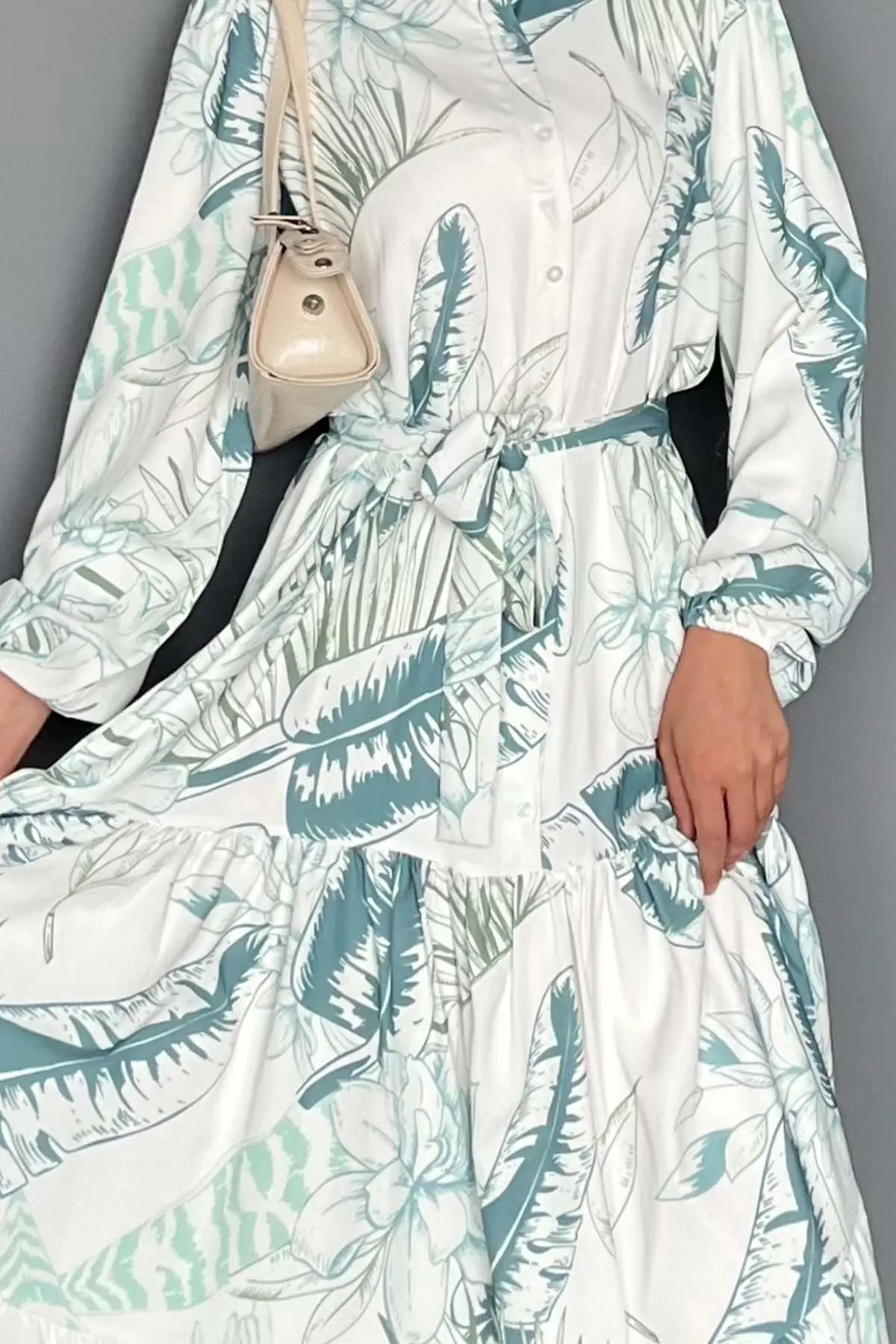 Floral Patterned Dress-detail