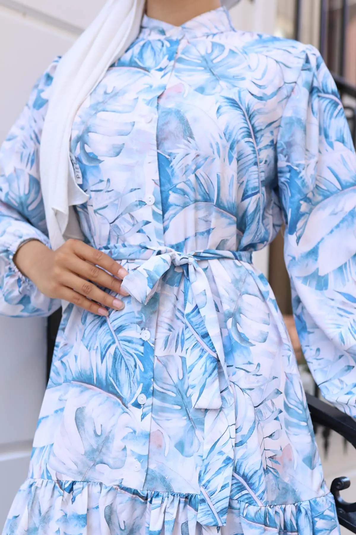 Floral Patterned Dress-detail