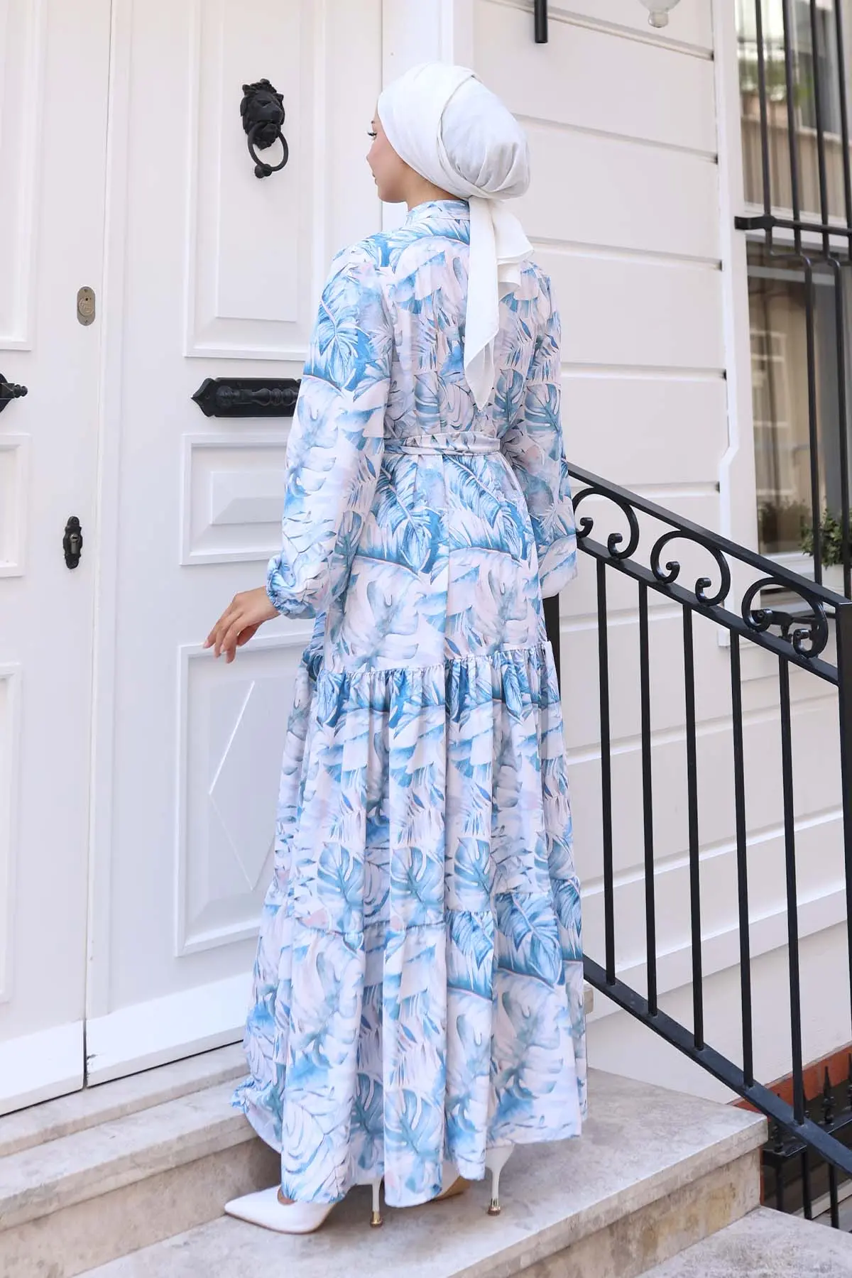 Floral Patterned Dress-detail