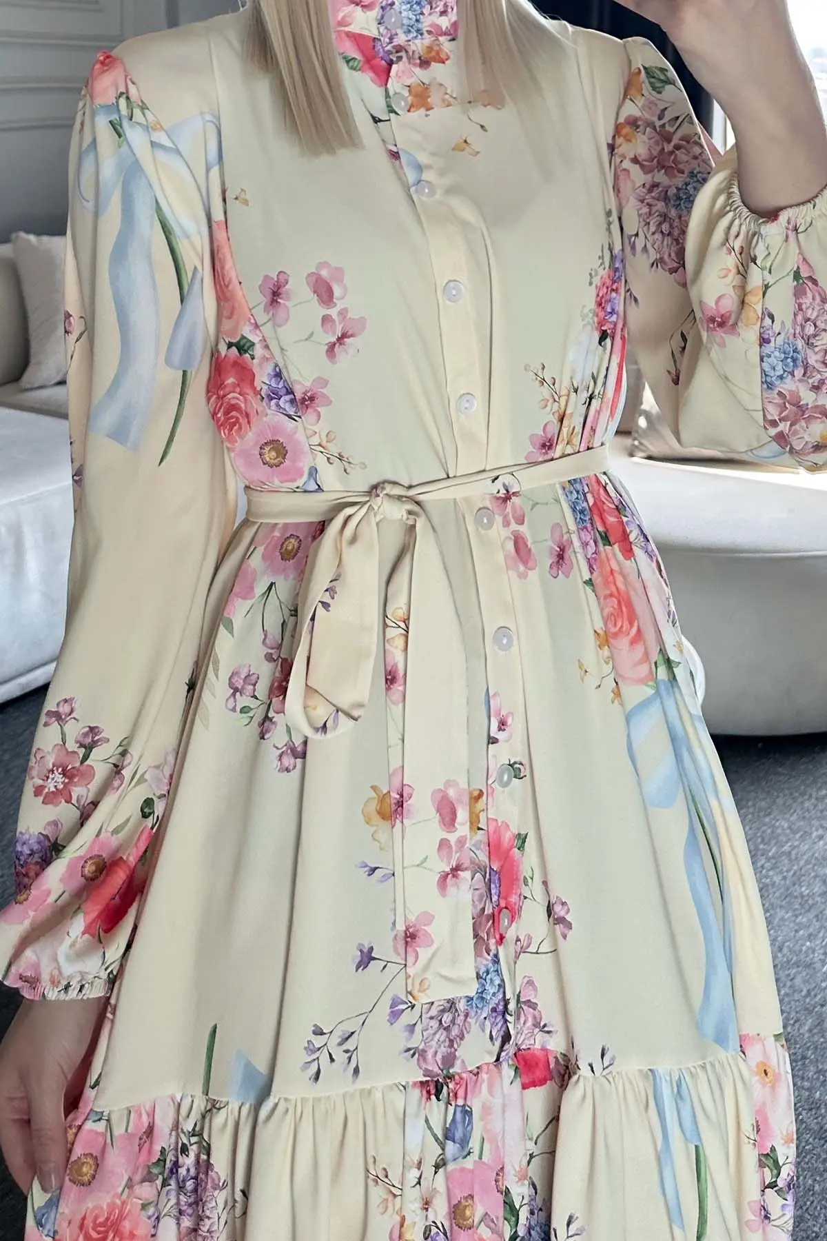 Floral Patterned Dress-detail