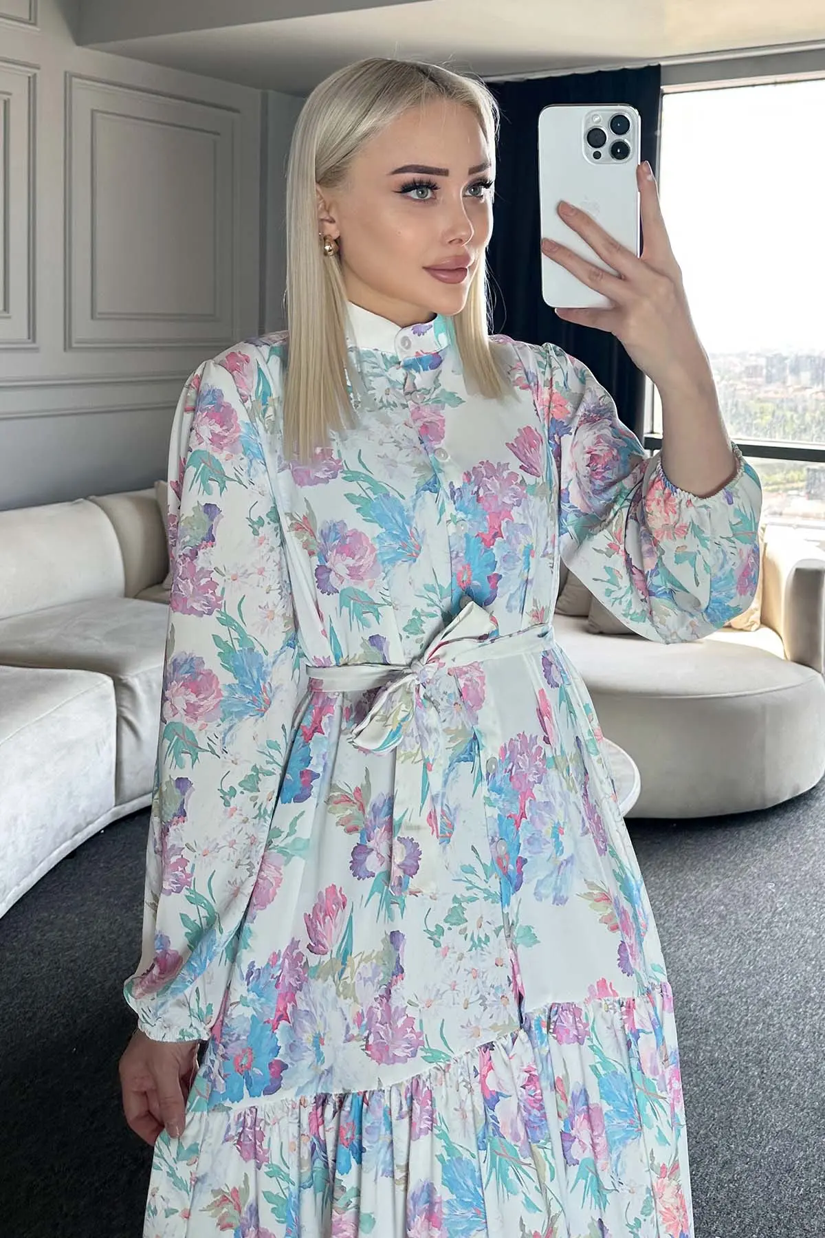 Floral Patterned Dress-detail