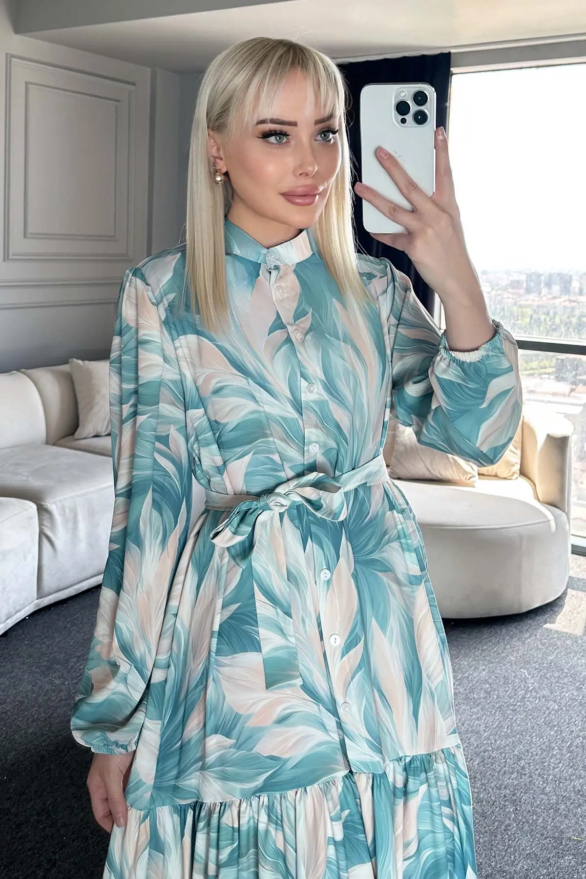 Floral Patterned Dress-detail