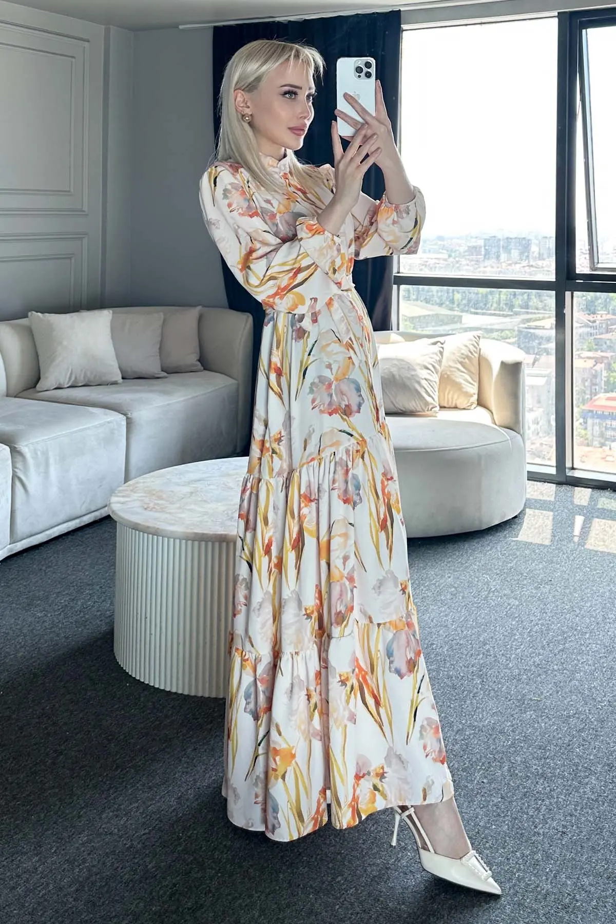 Floral Patterned Dress-detail