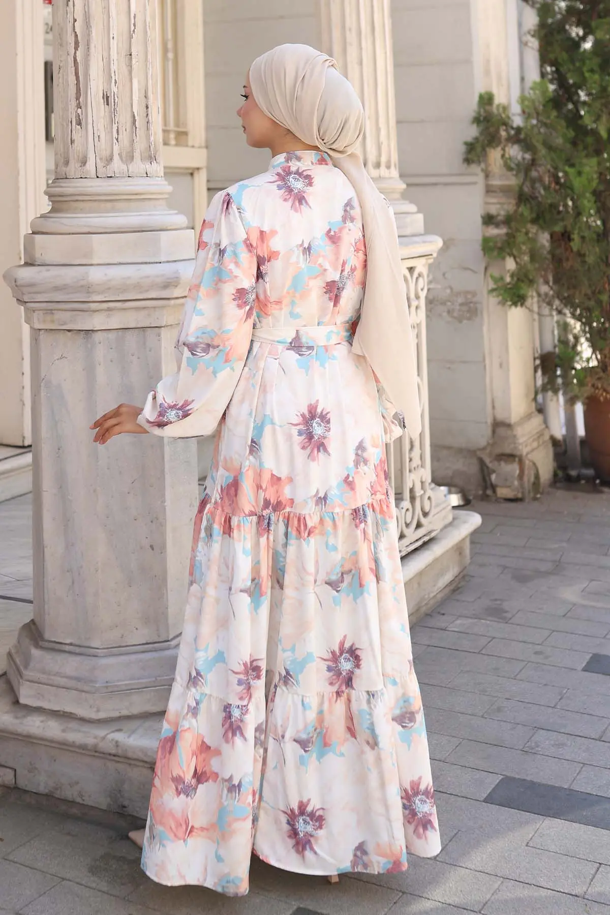 Floral Patterned Dress-detail