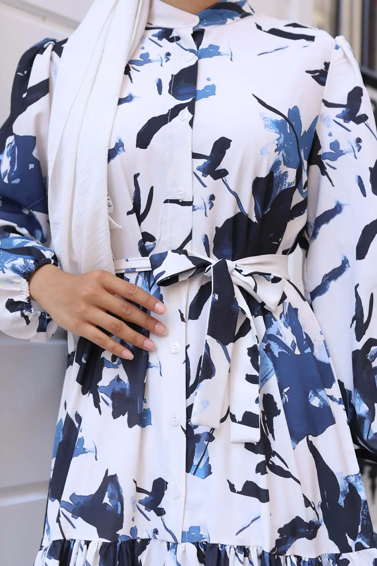 Floral Patterned Dress-detail