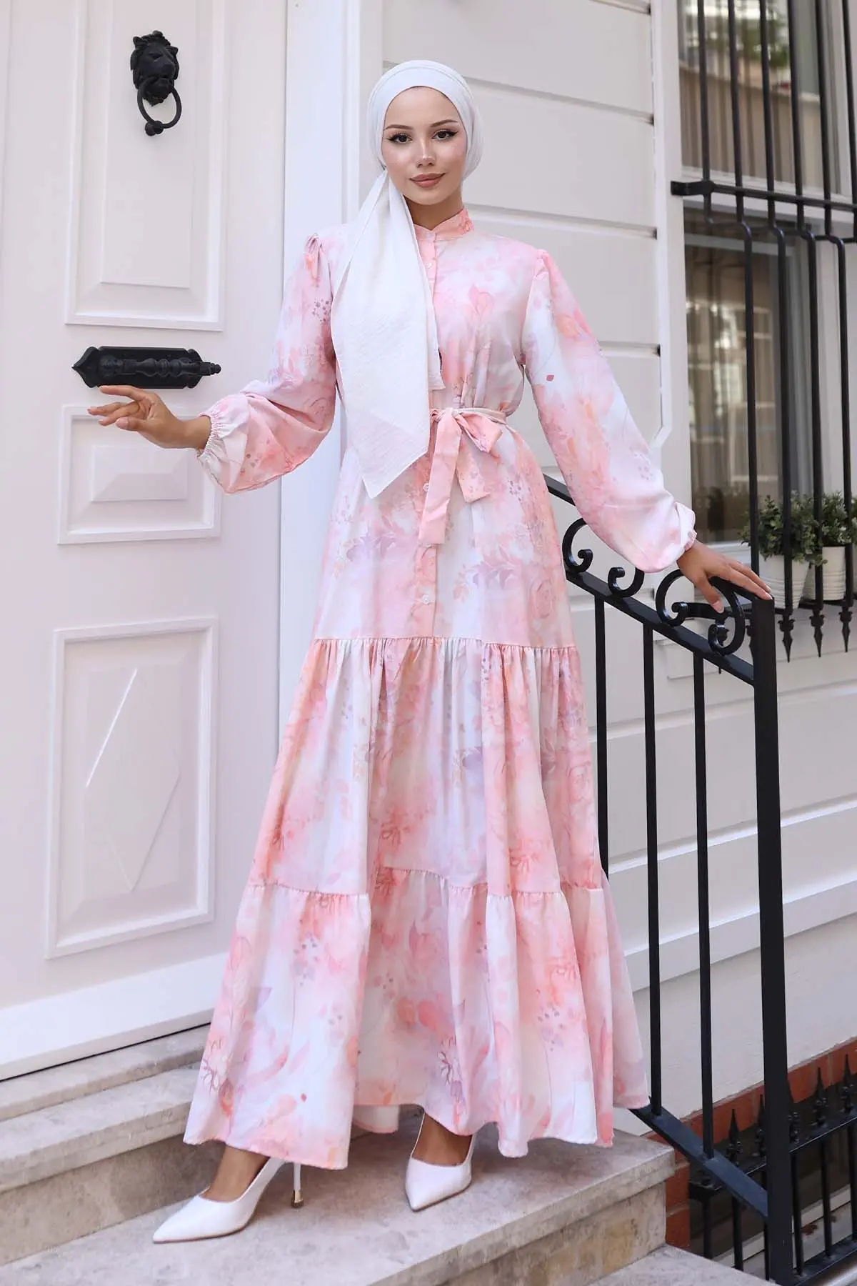 Floral Patterned Dress-detail