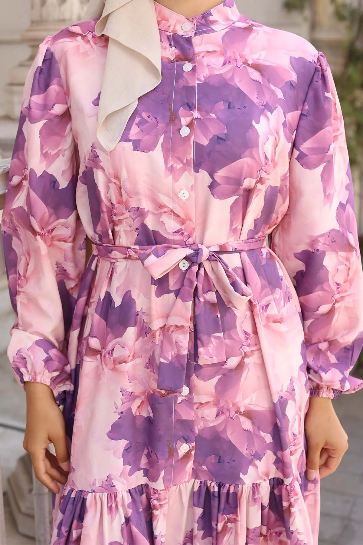 Floral Patterned Dress-detail