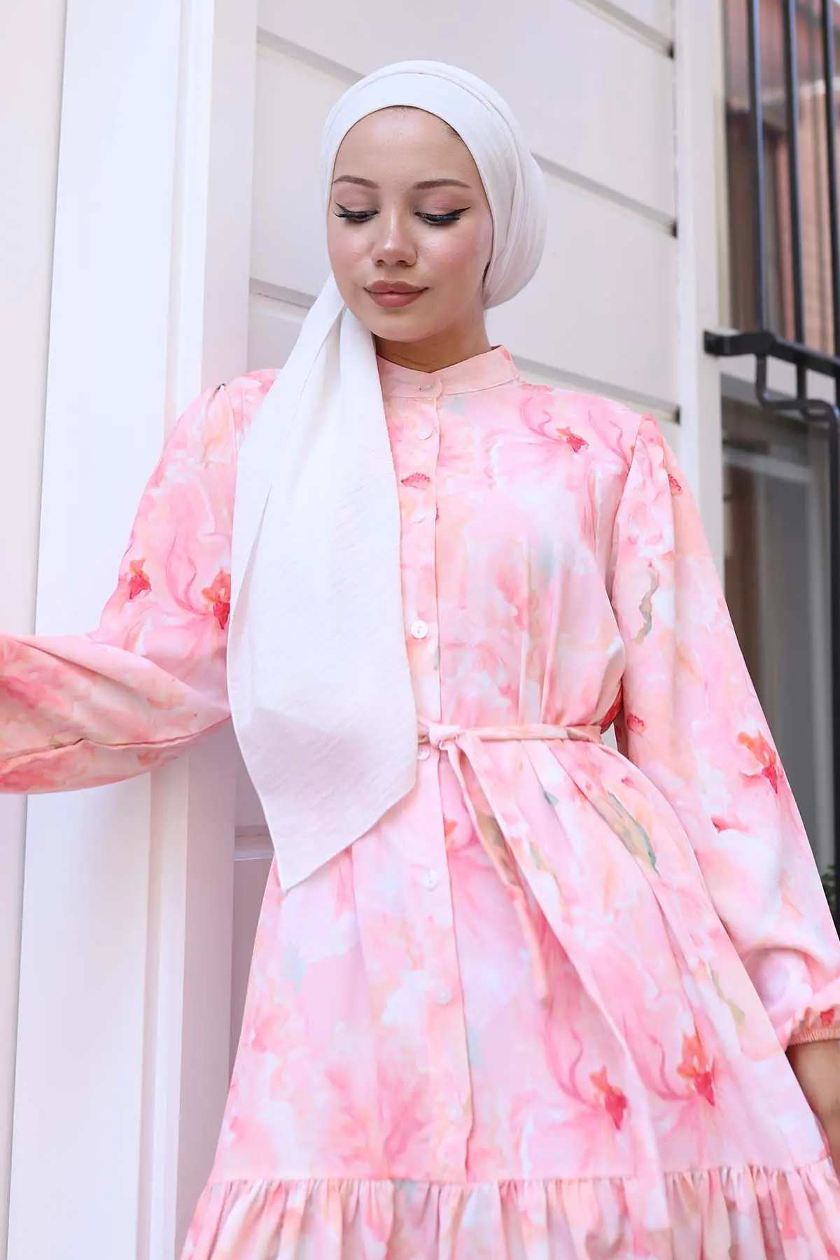 Floral Patterned Dress-detail