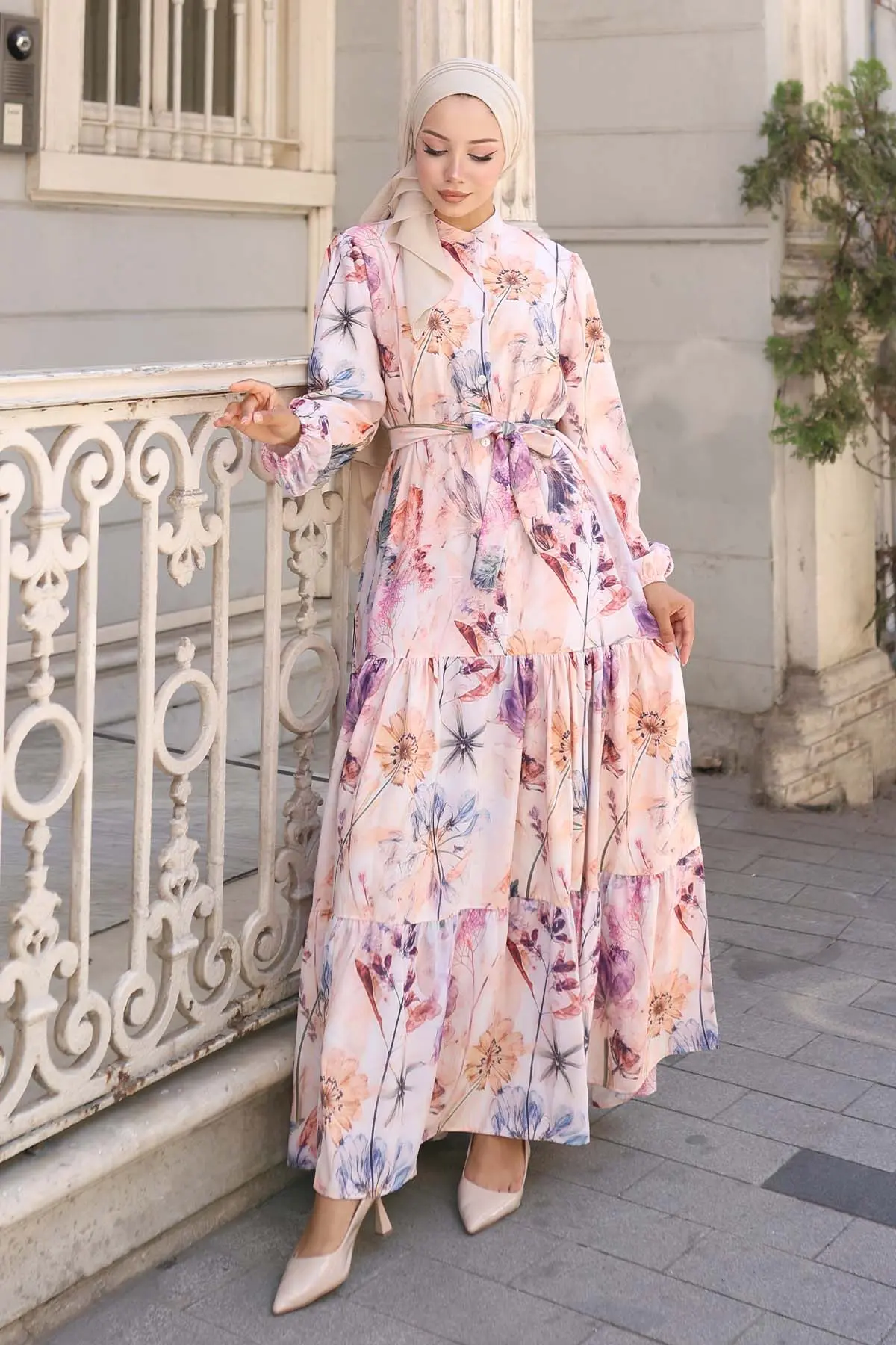 Floral Patterned Dress-detail