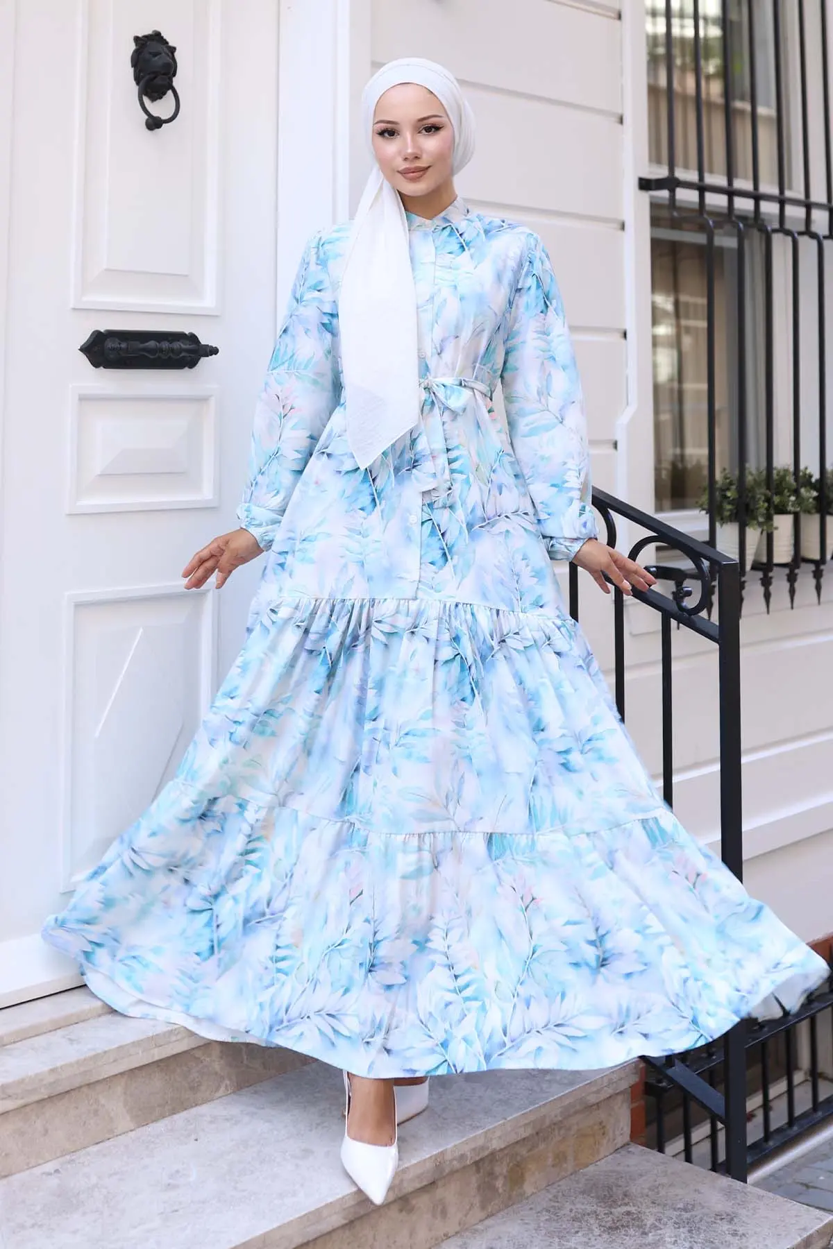 Floral Patterned Dress-detail