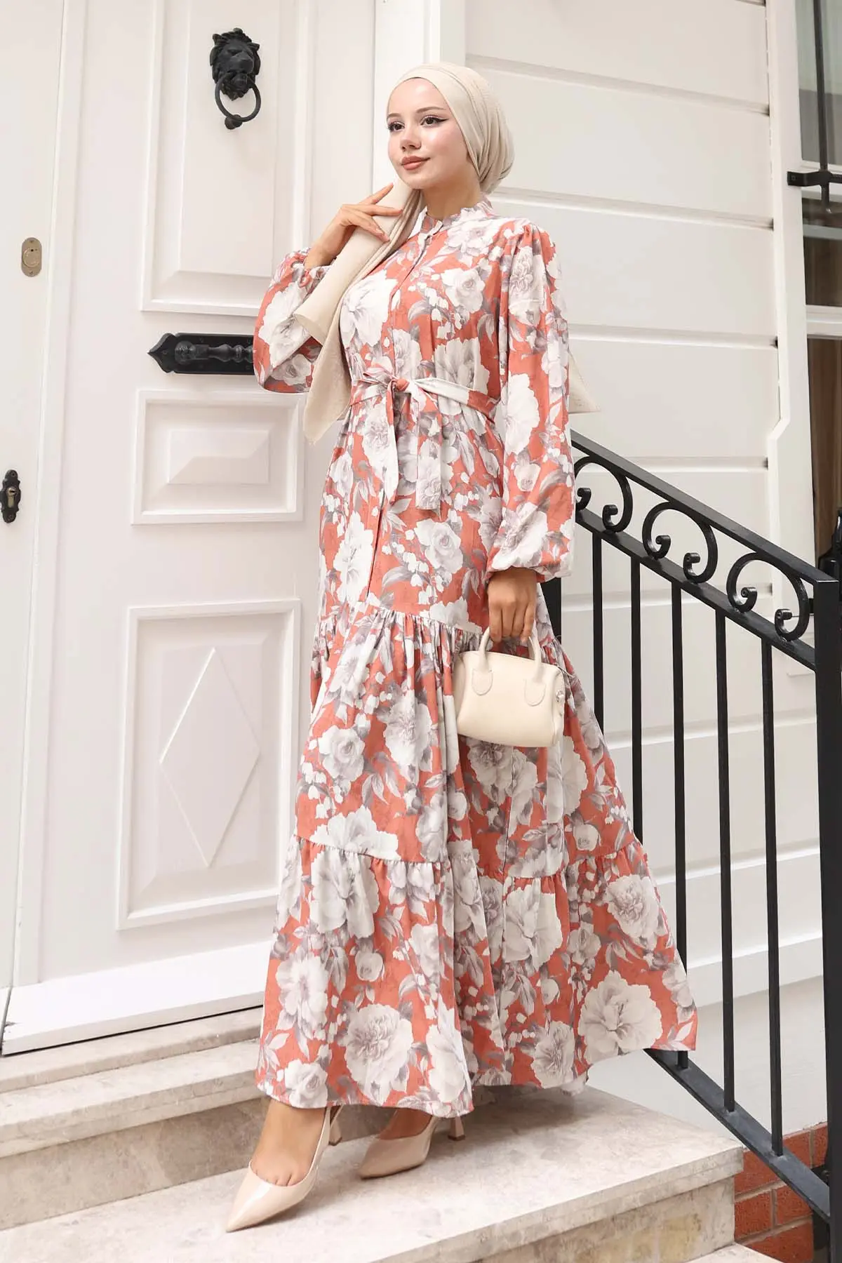 Floral Patterned Dress-detail