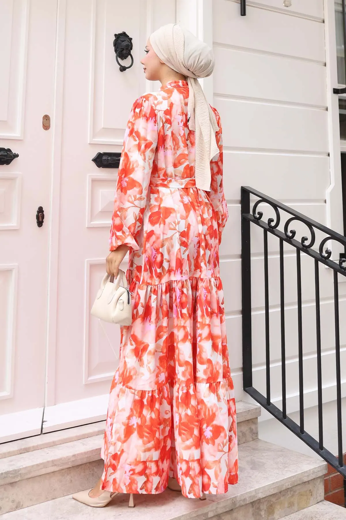 Floral Patterned Dress-detail