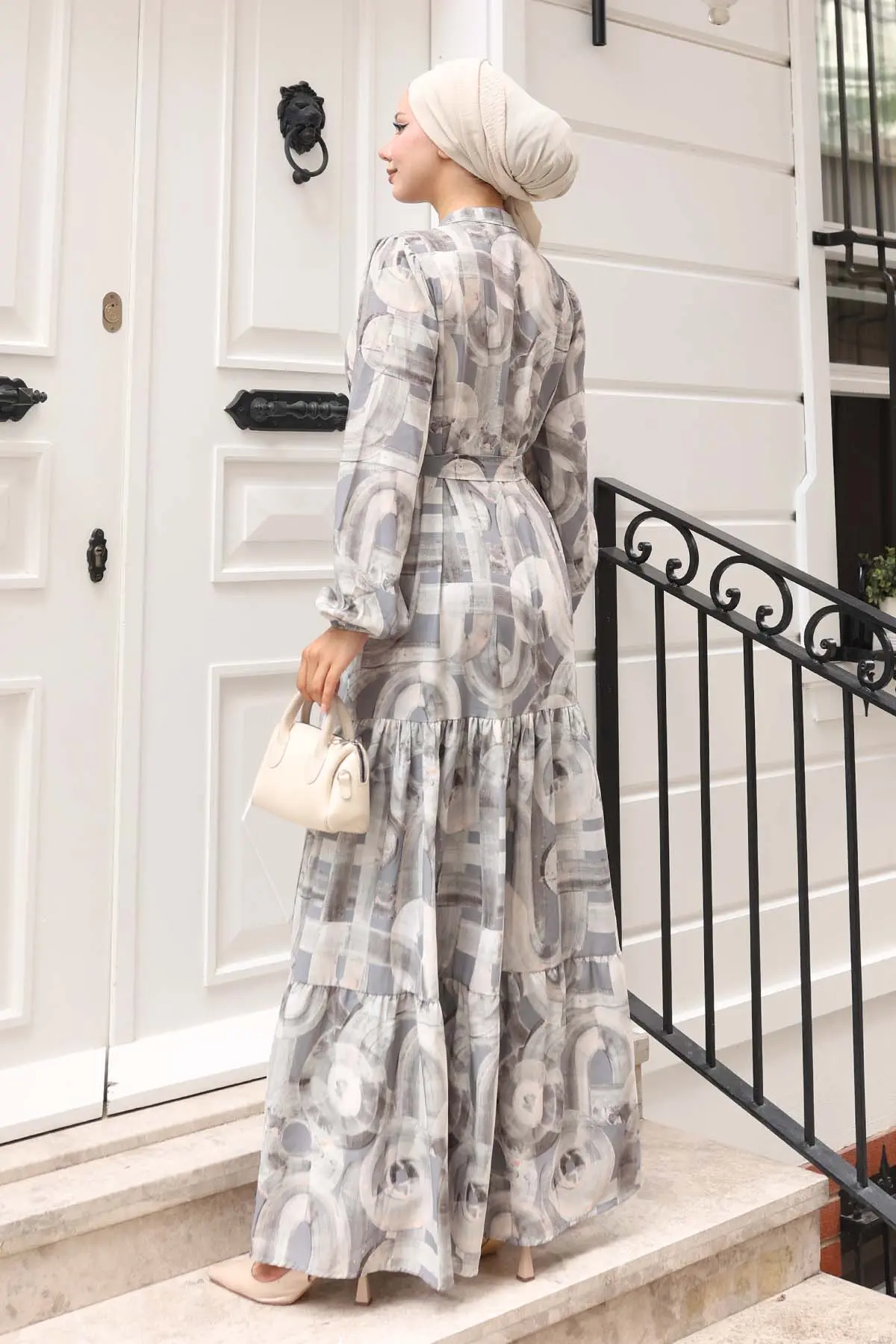 Floral Patterned Dress-detail