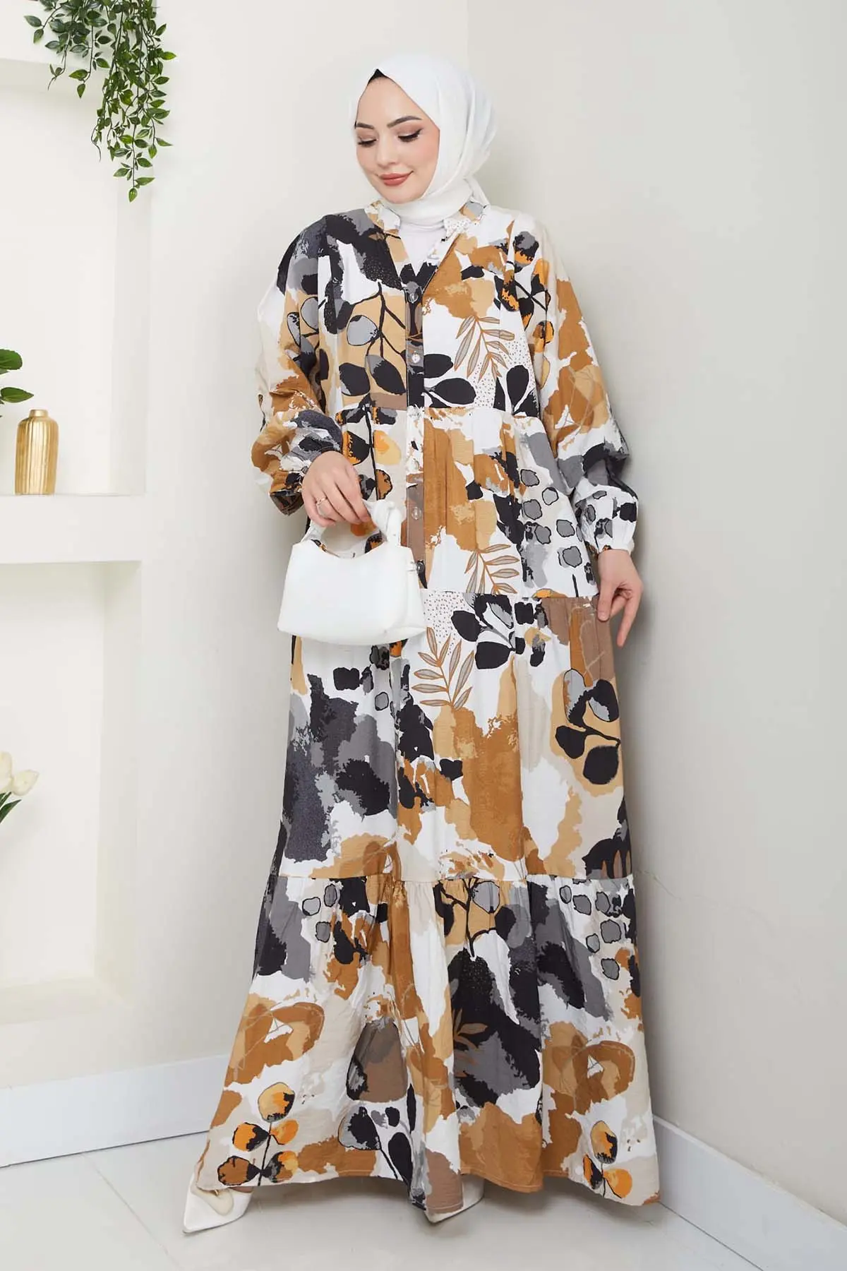 Floral Patterned Dress-detail