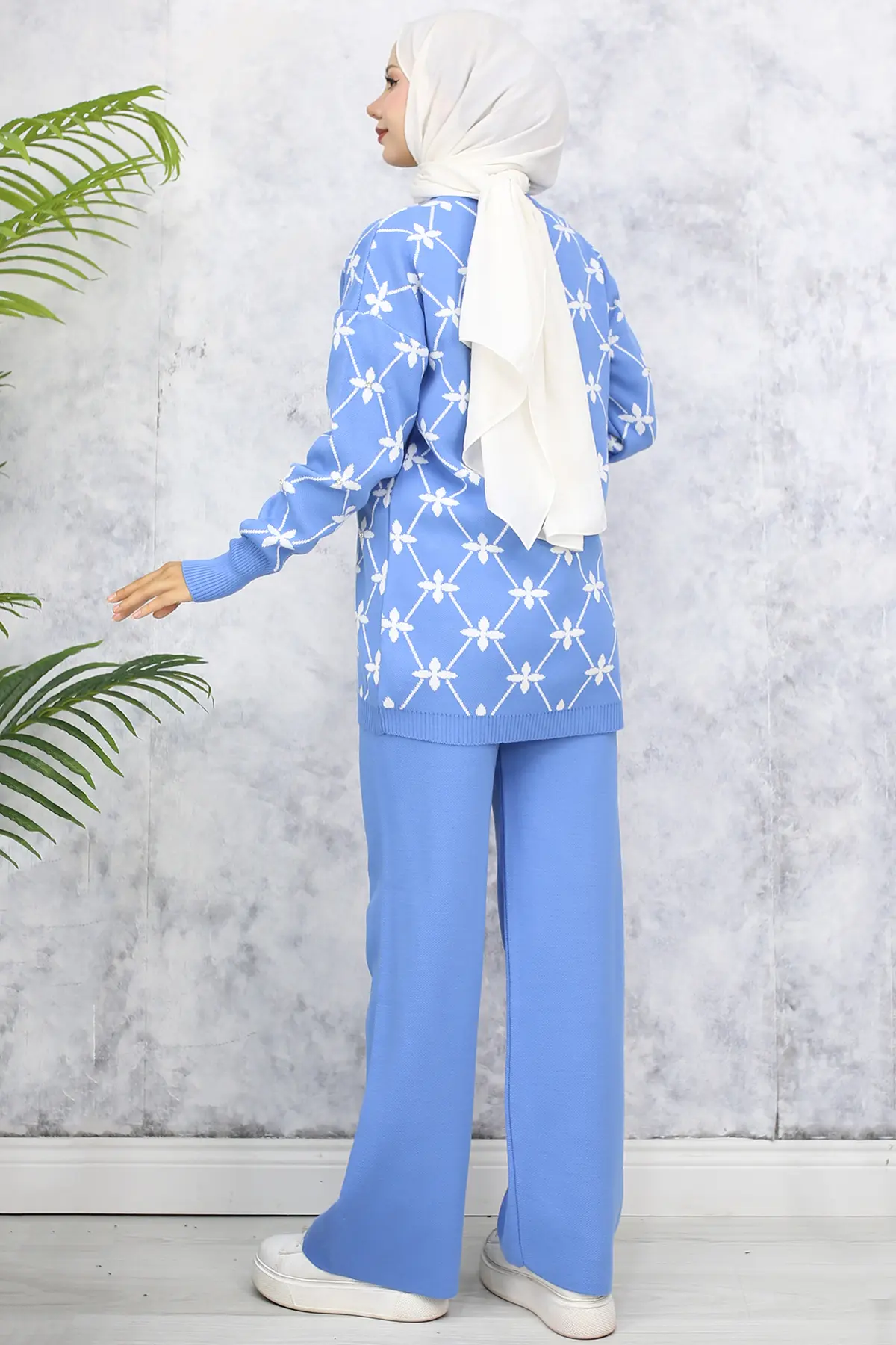 Flower Patterned Stone Knitwear Suit-detail