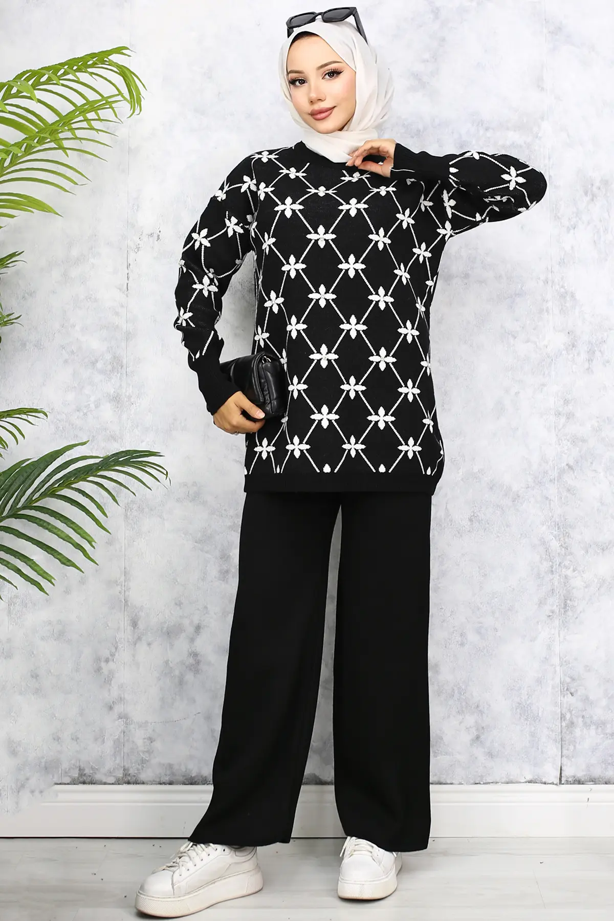 Flower Patterned Stone Knitwear Suit-detail