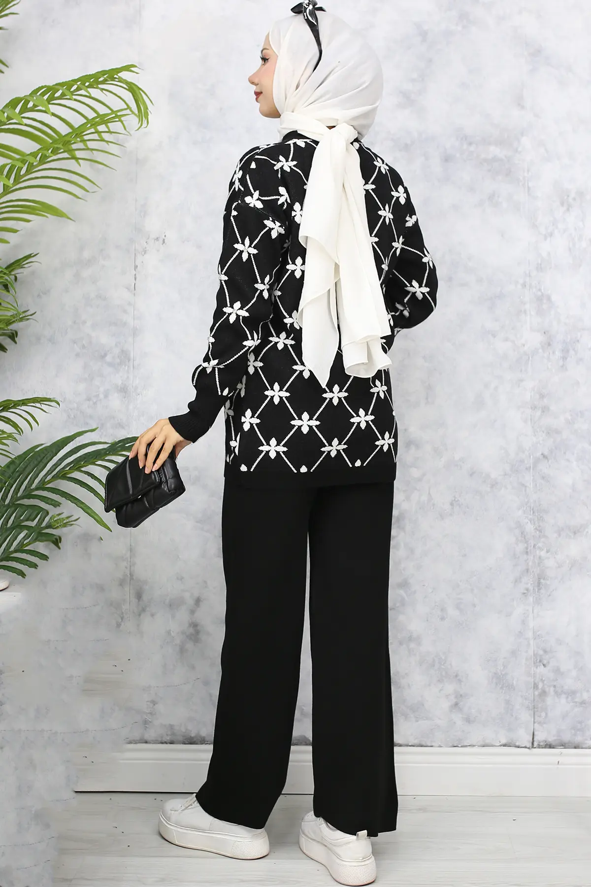 Flower Patterned Stone Knitwear Suit-detail