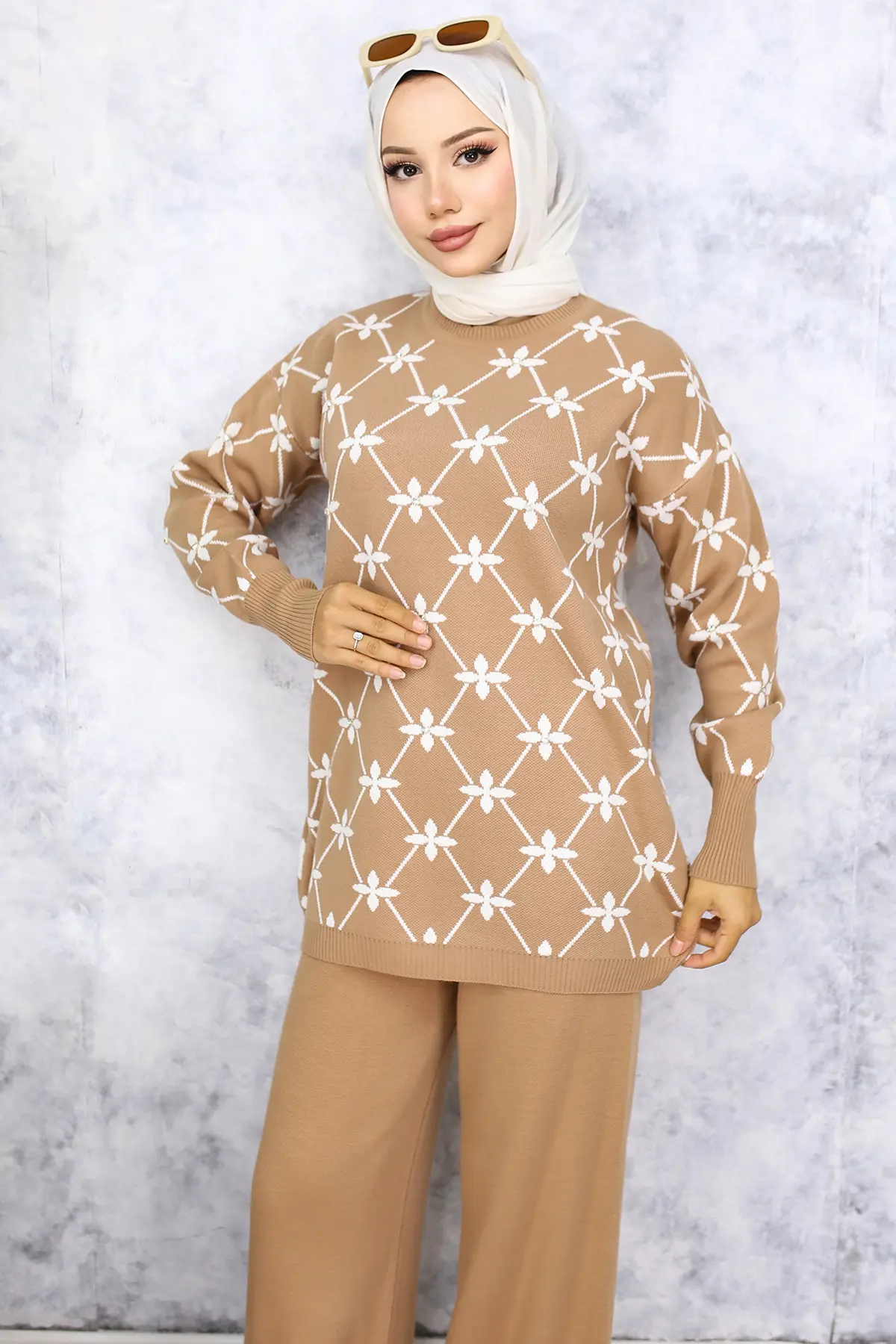 Flower Patterned Stone Knitwear Suit-detail