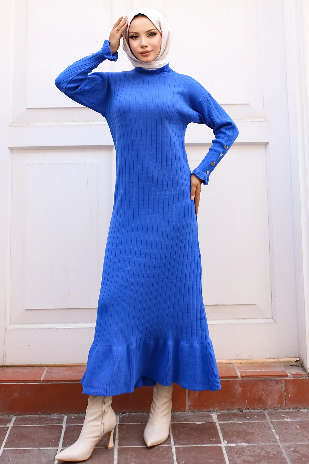 Frilly Knitwear Dress-detail