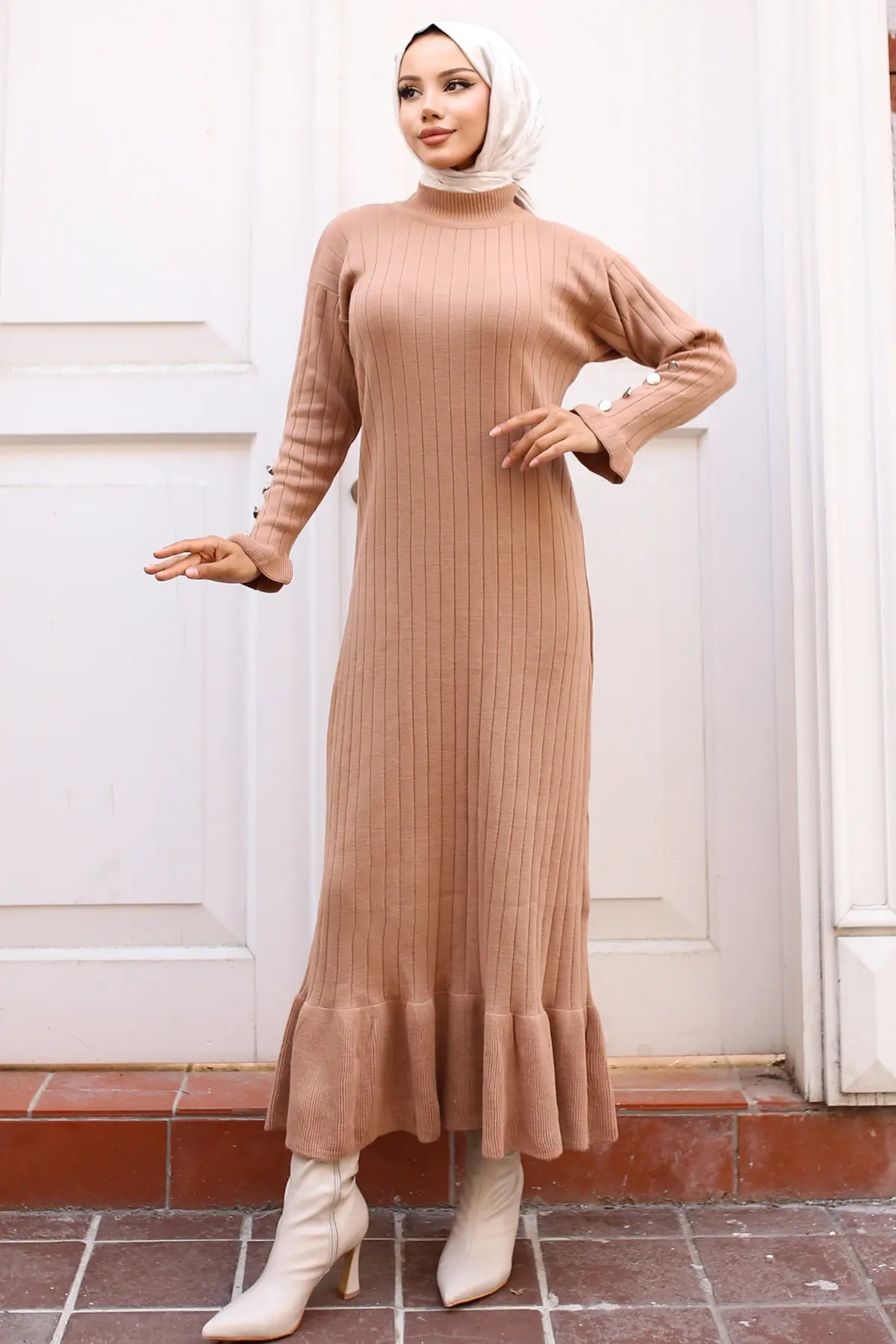 Frilly Knitwear Dress-detail