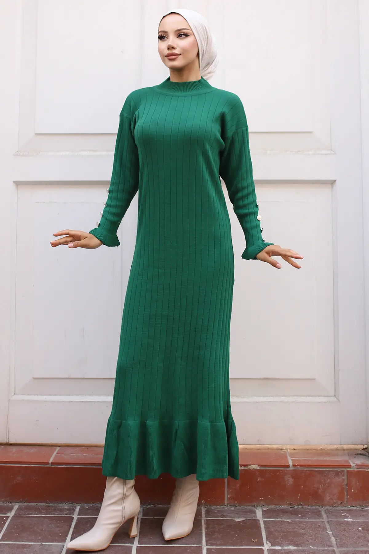 Frilly Knitwear Dress-detail