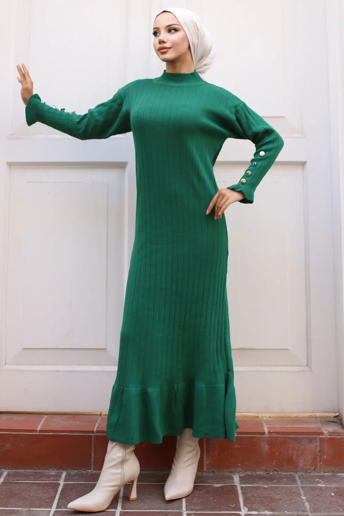 Frilly Knitwear Dress-detail