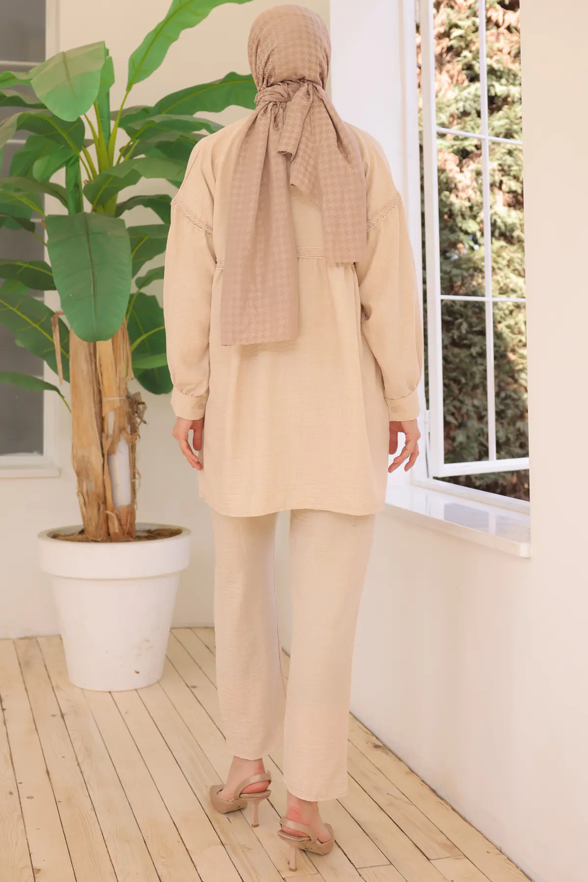 Front Buttoned Double Suıt-detail