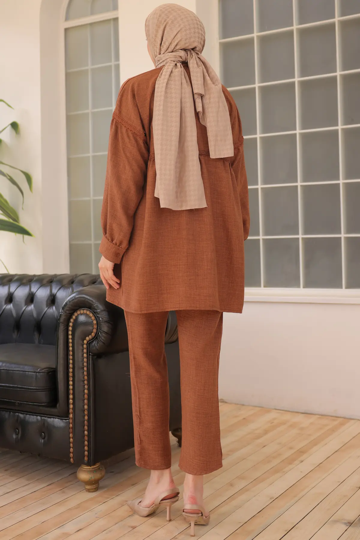 Front Buttoned Double Suıt-detail