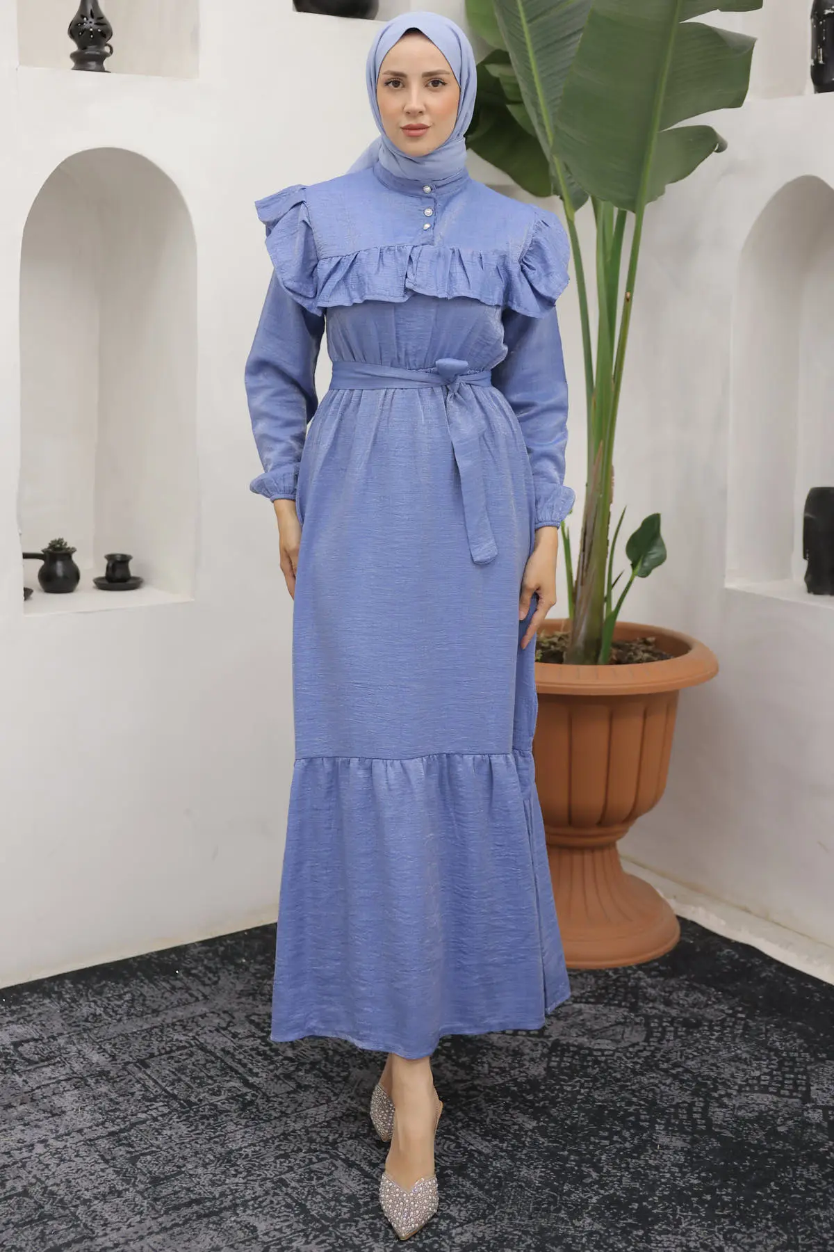 Front Frill Detailed Buttoned Dress-detail