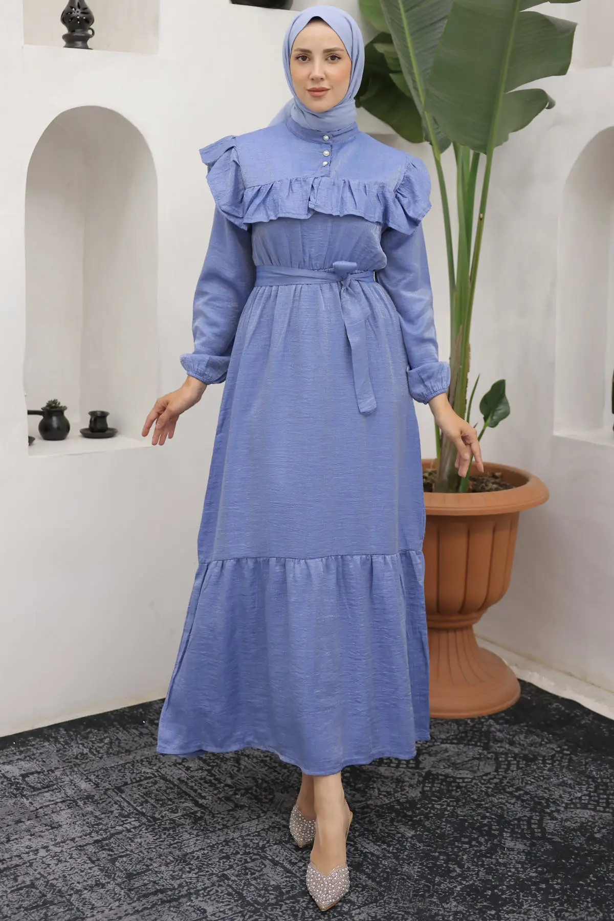 Front Frill Detailed Buttoned Dress-detail