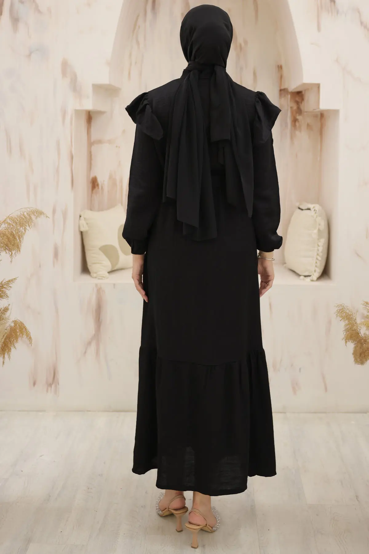 Front Frill Detailed Buttoned Dress-detail