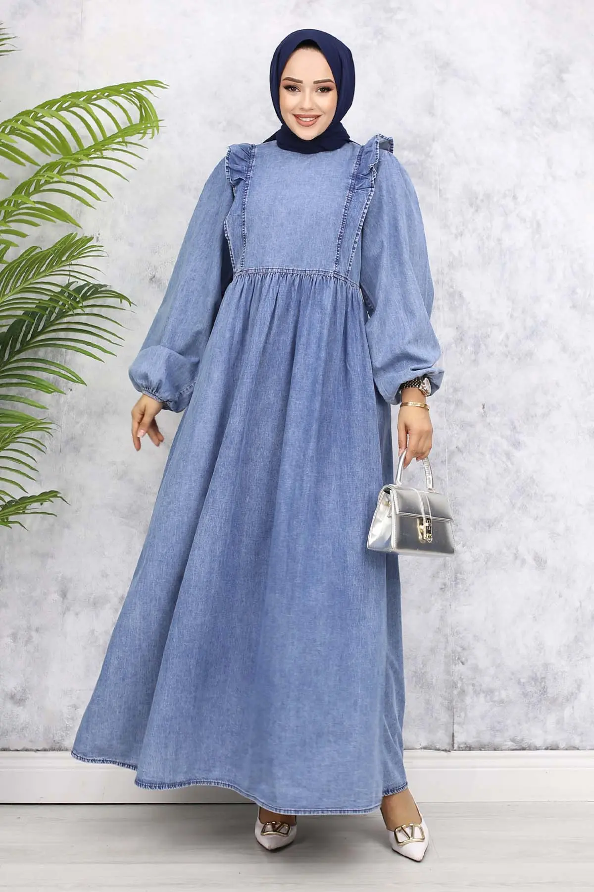 Front Ruffle Detailed Denim Dress-detail