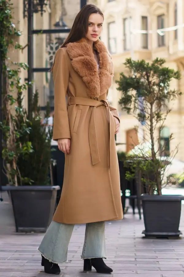 Fur-collared Belted Cashmere Long Coat-detail