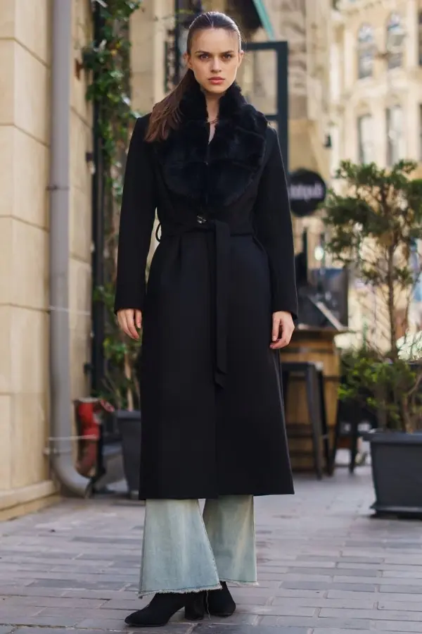 Fur-collared Belted Cashmere Long Coat-detail