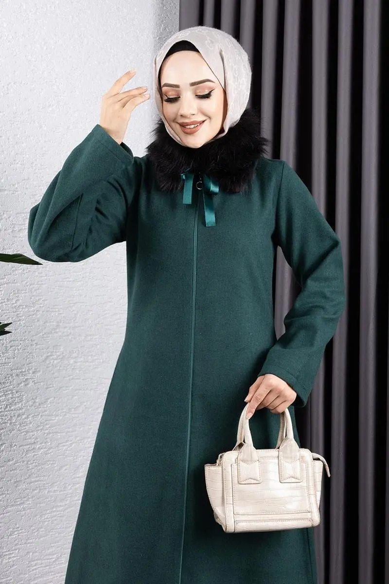 Fur Collared Cashmere Coat-detail