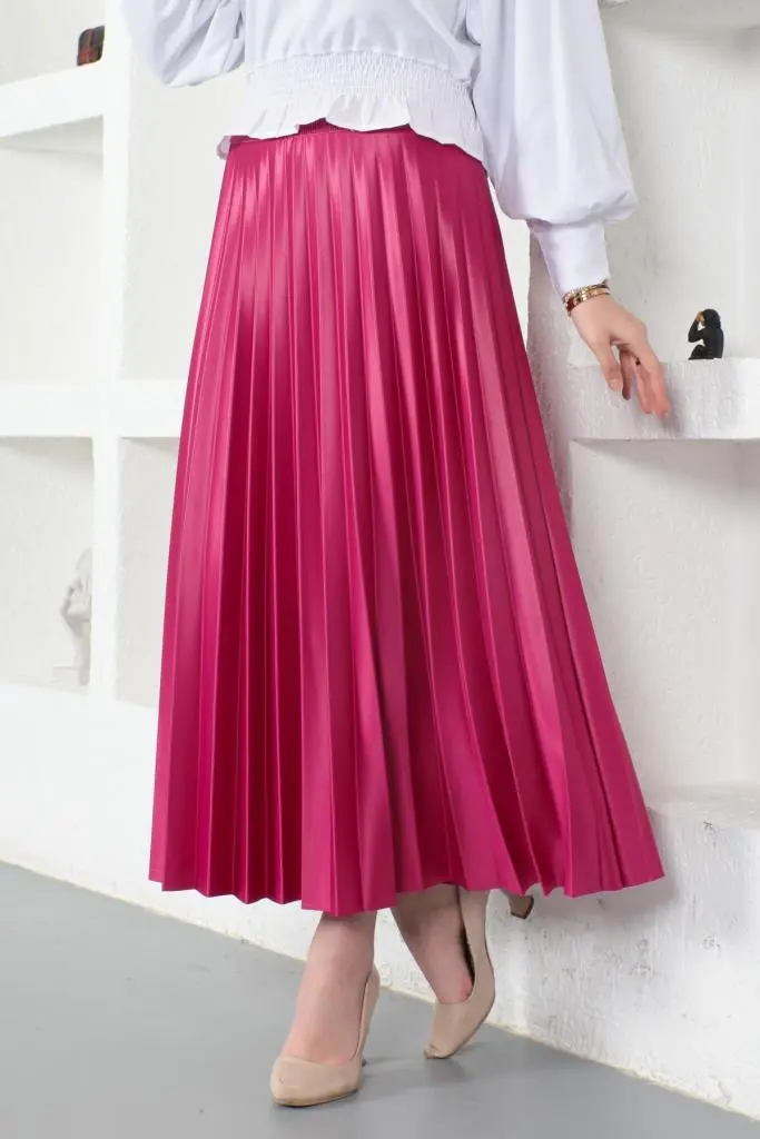 Fuschsia Hijab Pleated Skirt-detail